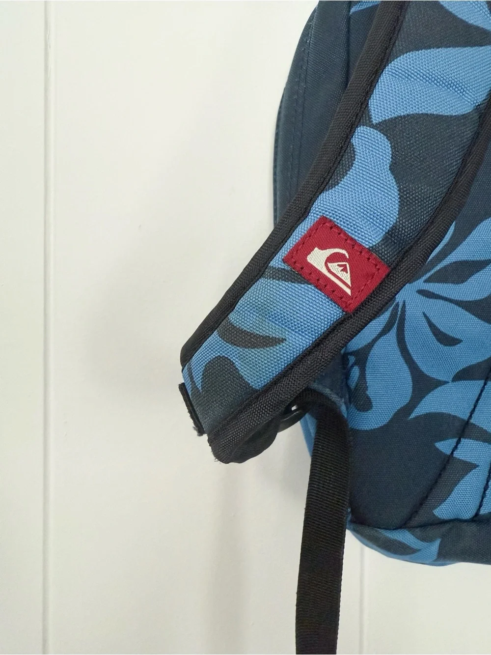 Quiksilver | Floral Hawaiian Print Backpack